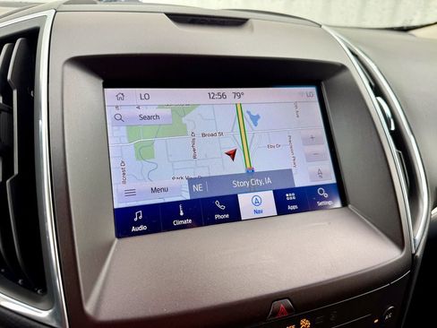 Used 2020 Ford Edge Titanium w/ Equipment Group 301A AWD/4WD image 30