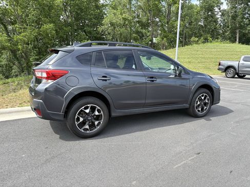 Used 2019 Subaru Crosstrek 2.0i Premium AWD/4WD image 8