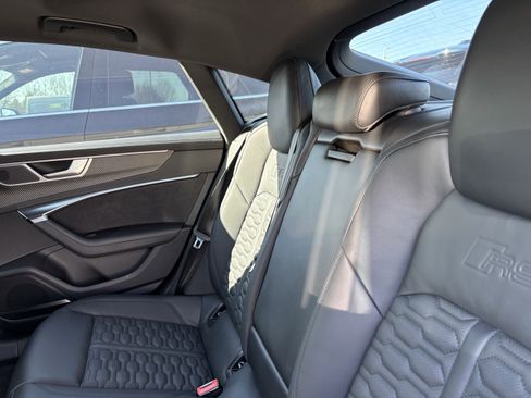Used 2023 Audi RS 7 Sportback image 32