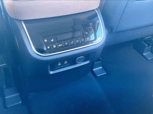 New 2026 INFINITI QX80 Luxe image 34