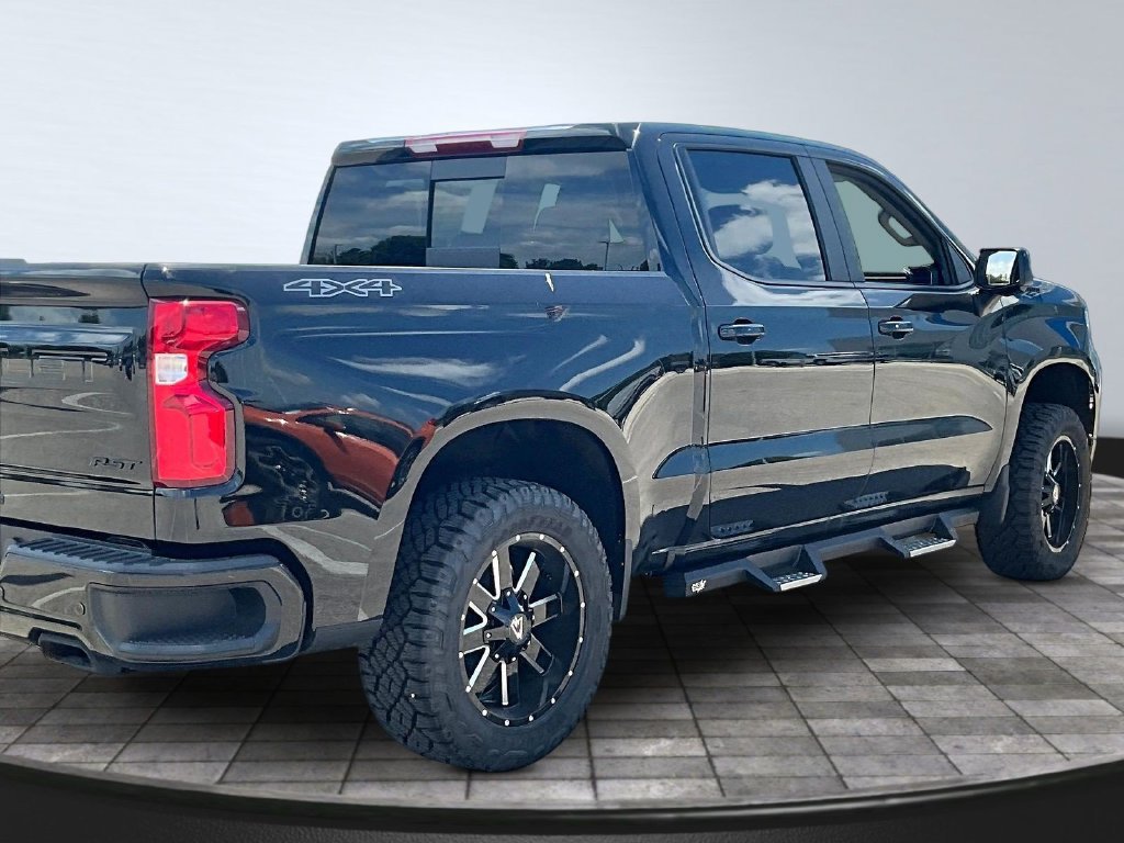 New 2026 Chevrolet Silverado 1500 RST w/ Dark Appearance Package AWD/4WD image 6