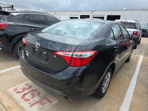 Used 2015 Toyota Corolla L FWD image 5