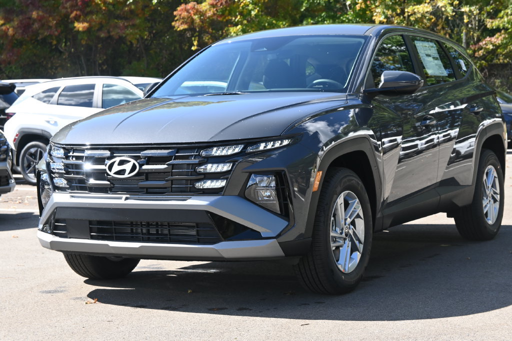 New 2026 Hyundai Tucson SE AWD/4WD image 2