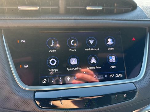 Certified 2024 Cadillac XT5 Luxury image 9