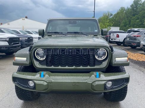 Used 2024 Jeep Wrangler High Altitude AWD/4WD image 6