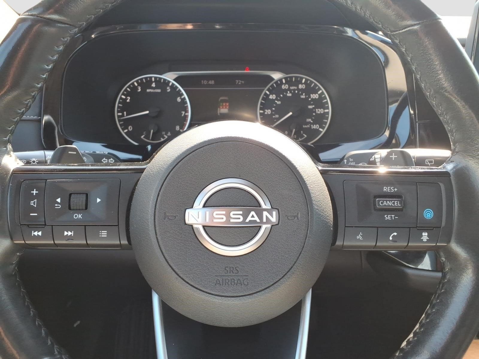 Used 2022 Nissan Pathfinder SL w/ SL Black Package AWD/4WD image 25