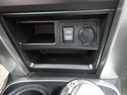 Used 2016 Toyota 4Runner SR5 AWD/4WD image 21