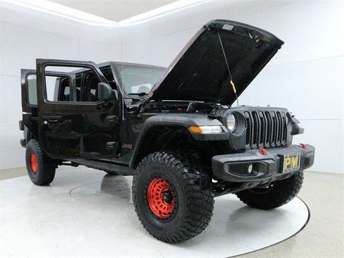 Used 2022 Jeep Gladiator Rubicon w/ Trailer Tow Package image 9