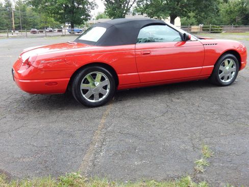 Used 2002 Ford Thunderbird RWD image 6