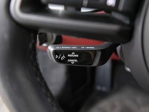 Certified 2023 Porsche 911 Carrera RWD image 23