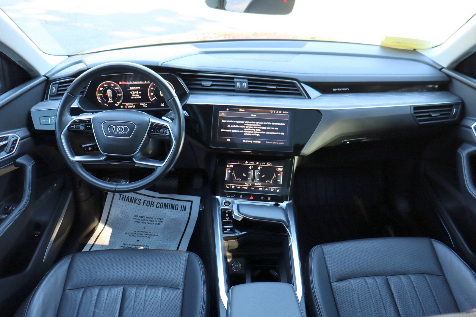 Used 2024 Audi Q8 e-tron Premium Plus AWD/4WD image 9