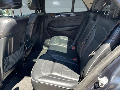 Used 2013 Mercedes-Benz ML 350 4MATIC image 9