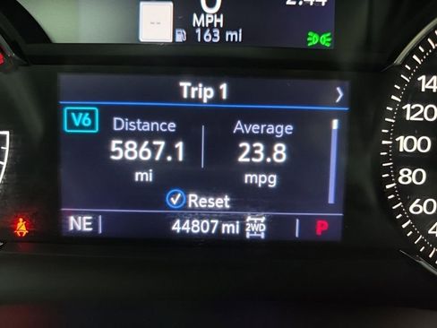 Used 2022 Cadillac XT5 Premium Luxury AWD/4WD image 28
