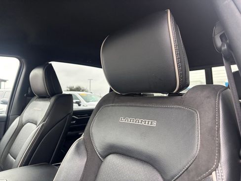Used 2022 RAM 1500 Laramie AWD/4WD image 14