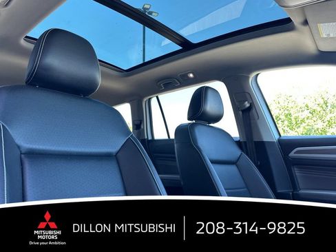 Used 2023 Volkswagen Atlas SEL AWD/4WD image 18