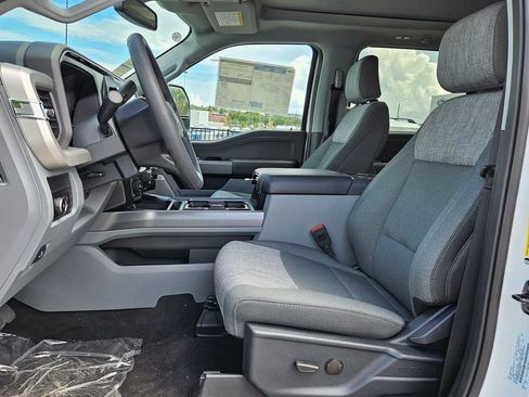 New 2026 Ford F250 XLT w/ XLT Premium Package AWD/4WD image 10