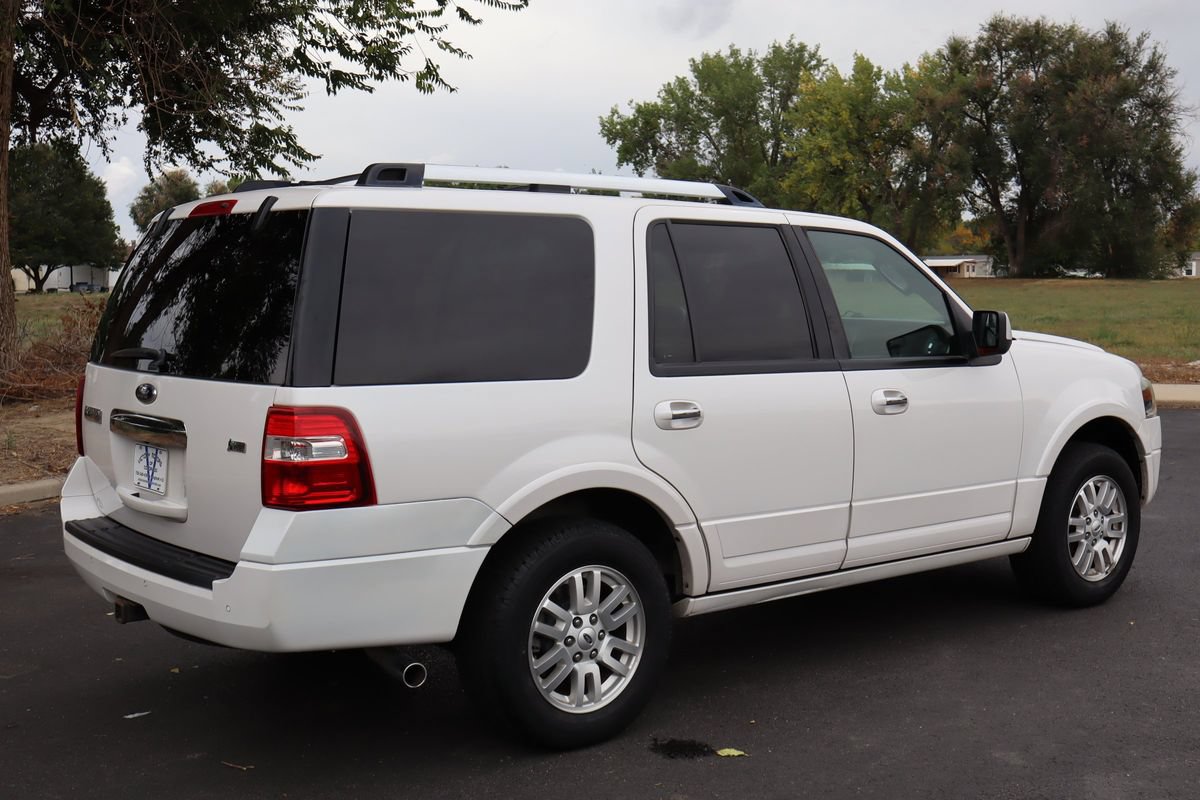 Used 2014 Ford Expedition Limited w/ Equipment Group 301A RWD image 4
