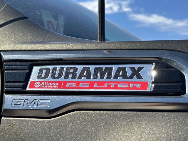 Used 2023 GMC Sierra 3500 AT4 w/ AT4 Premium Plus Package AWD/4WD image 18
