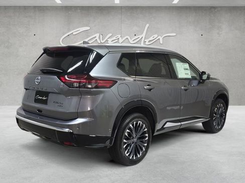 New 2026 Nissan Rogue Platinum image 16