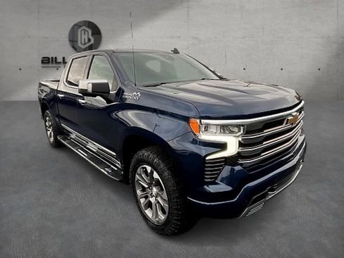 Used 2022 Chevrolet Silverado 1500 High Country image 3