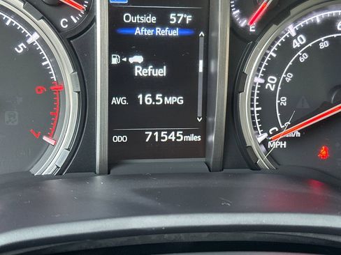 Used 2022 Toyota 4Runner TRD Off-Road Premium image 19