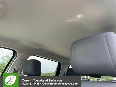 Used 2022 Toyota Tundra SR5 w/ SR5 Convenience Package AWD/4WD image 24