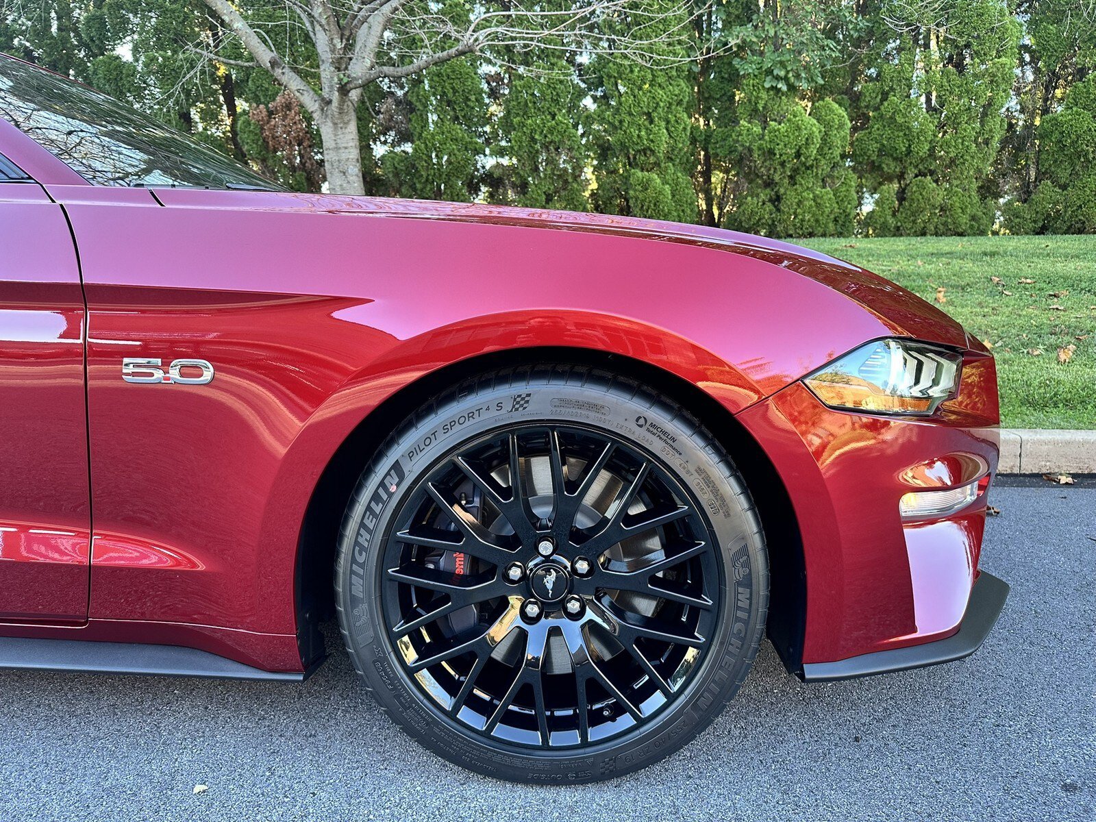 Used 2019 Ford Mustang GT Premium w/ GT Performance Package RWD image 59