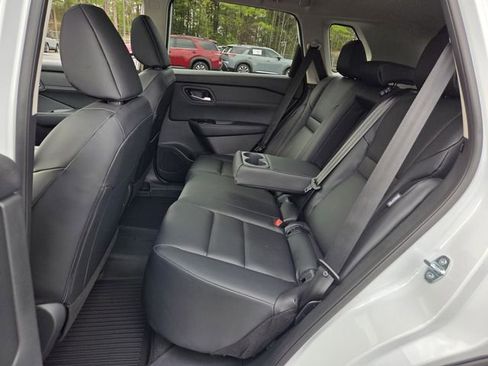 New 2026 Nissan Rogue SV image 10