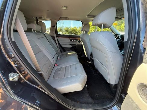 Used 2019 Honda CR-V Touring image 16