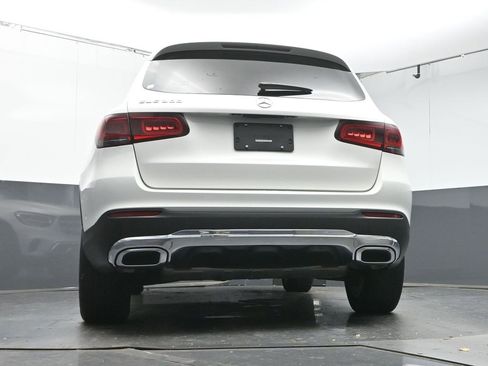 Used 2022 Mercedes-Benz GLC 300 w/ Premium Package Lite image 35