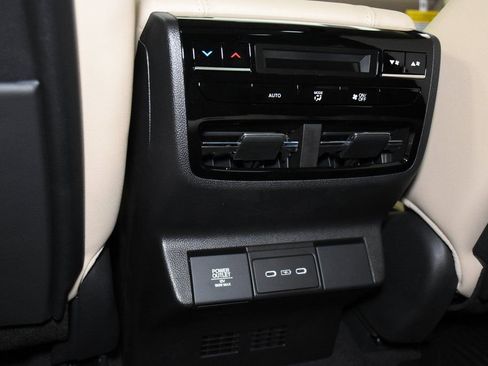 New 2026 Acura MDX SH-AWD image 26