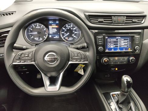 Used 2020 Nissan Rogue Sport S w/ Appearance Package FWD image 22