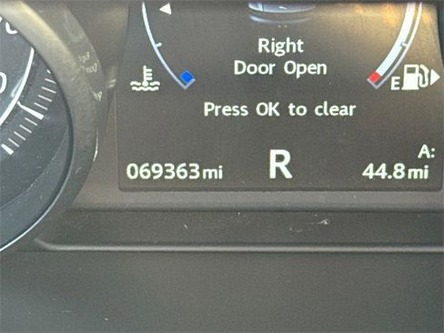 Used 2017 Jaguar F-TYPE S image 30