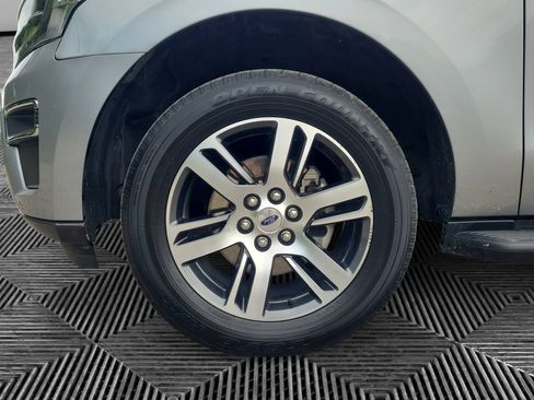 Used 2024 Ford Expedition Max Limited AWD/4WD image 14
