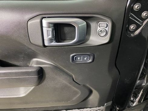 Used 2022 Jeep Wrangler Unlimited Sport AWD/4WD image 14