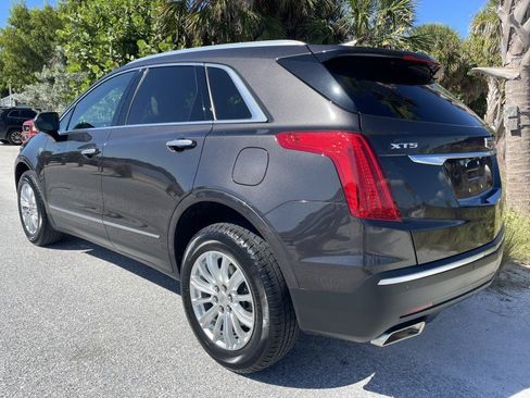 Used 2019 Cadillac XT5 FWD image 5