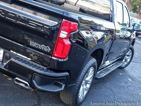 Used 2021 Chevrolet Silverado 1500 High Country image 10