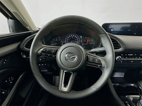 New 2025 MAZDA MAZDA3 s image 18