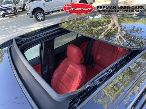 Used 2025 Chevrolet Blazer EV SS w/ Performance Package image 8