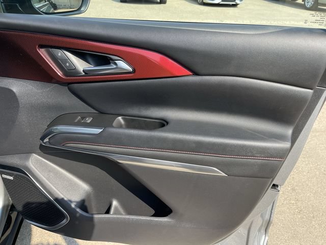 Used 2024 Chevrolet Traverse RS w/ LPO, Floor Liner Package AWD/4WD image 16