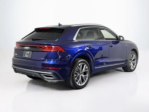 Used 2023 Audi Q8 Premium Plus AWD/4WD image 5