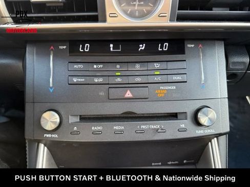 Used 2016 Lexus IS 200t RWD image 21
