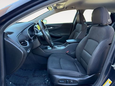 Used 2022 Chevrolet Malibu RS FWD image 14