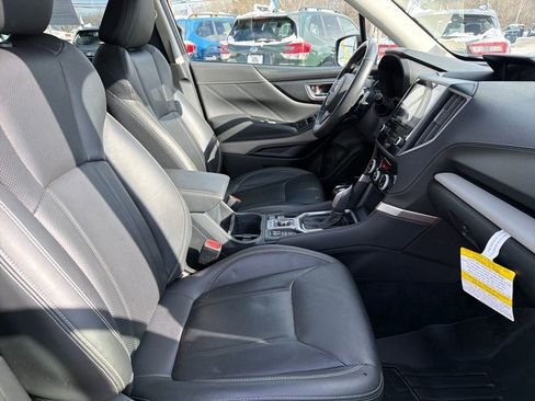 Certified 2022 Subaru Forester Limited image 40