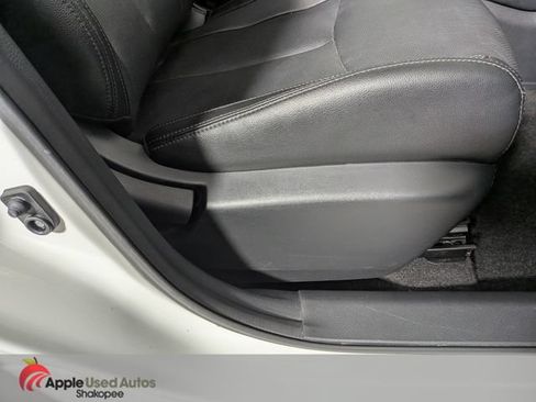 Used 2017 Nissan Rogue SL w/ SL Premium Package AWD/4WD image 39