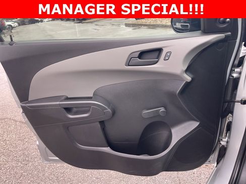 Used 2016 Chevrolet Sonic LS image 22