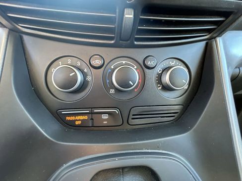 Used 2016 Ford Escape SE image 18