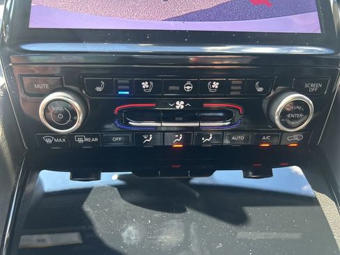 Used 2022 Jeep Grand Cherokee Overland image 35