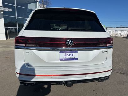 New 2026 Volkswagen Atlas SEL Premium R-Line