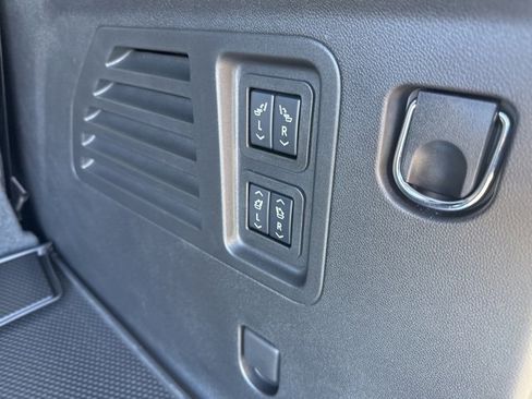 New 2026 Chevrolet Traverse High Country w/ LPO, Floor Liner Package image 8